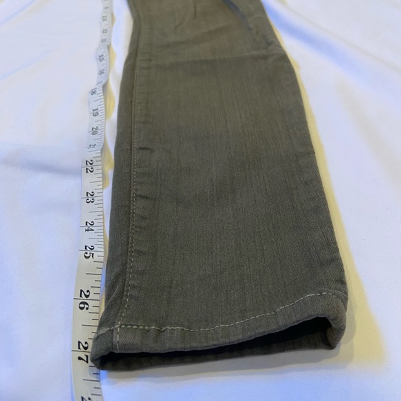 7 For All Mankind 26 olive / army green women’s jeans - Picture 10 of 16